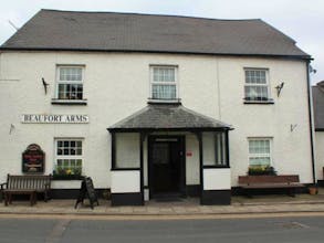 The Beaufort Arms - Gilwern, Abergavenny