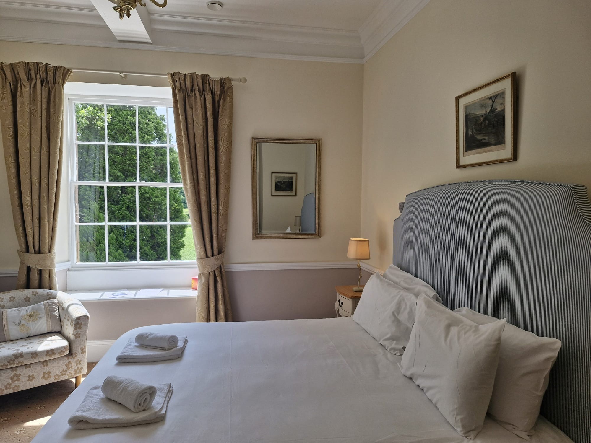 Room 7 - Main House