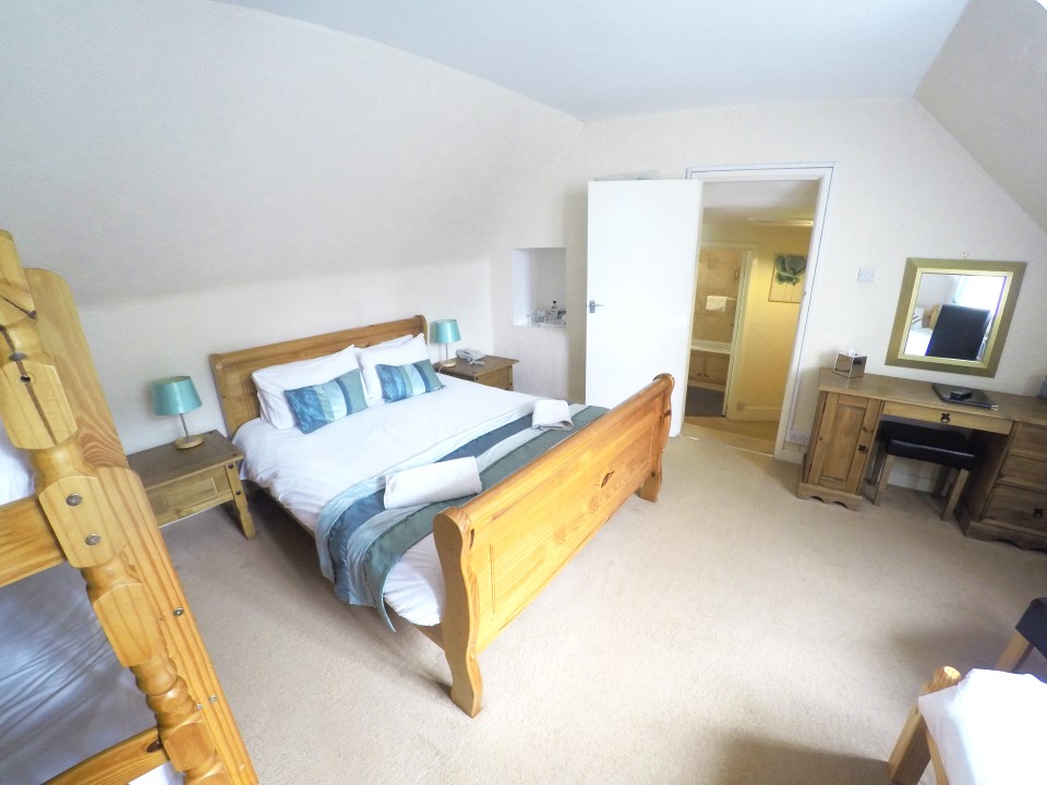 Bedroom 15