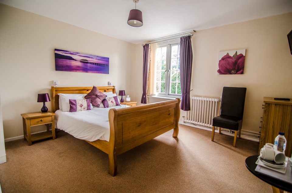 Bedroom 12