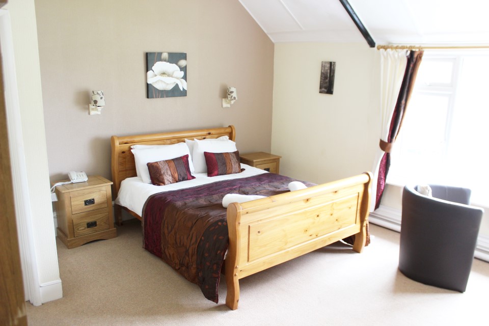 Bedroom 16