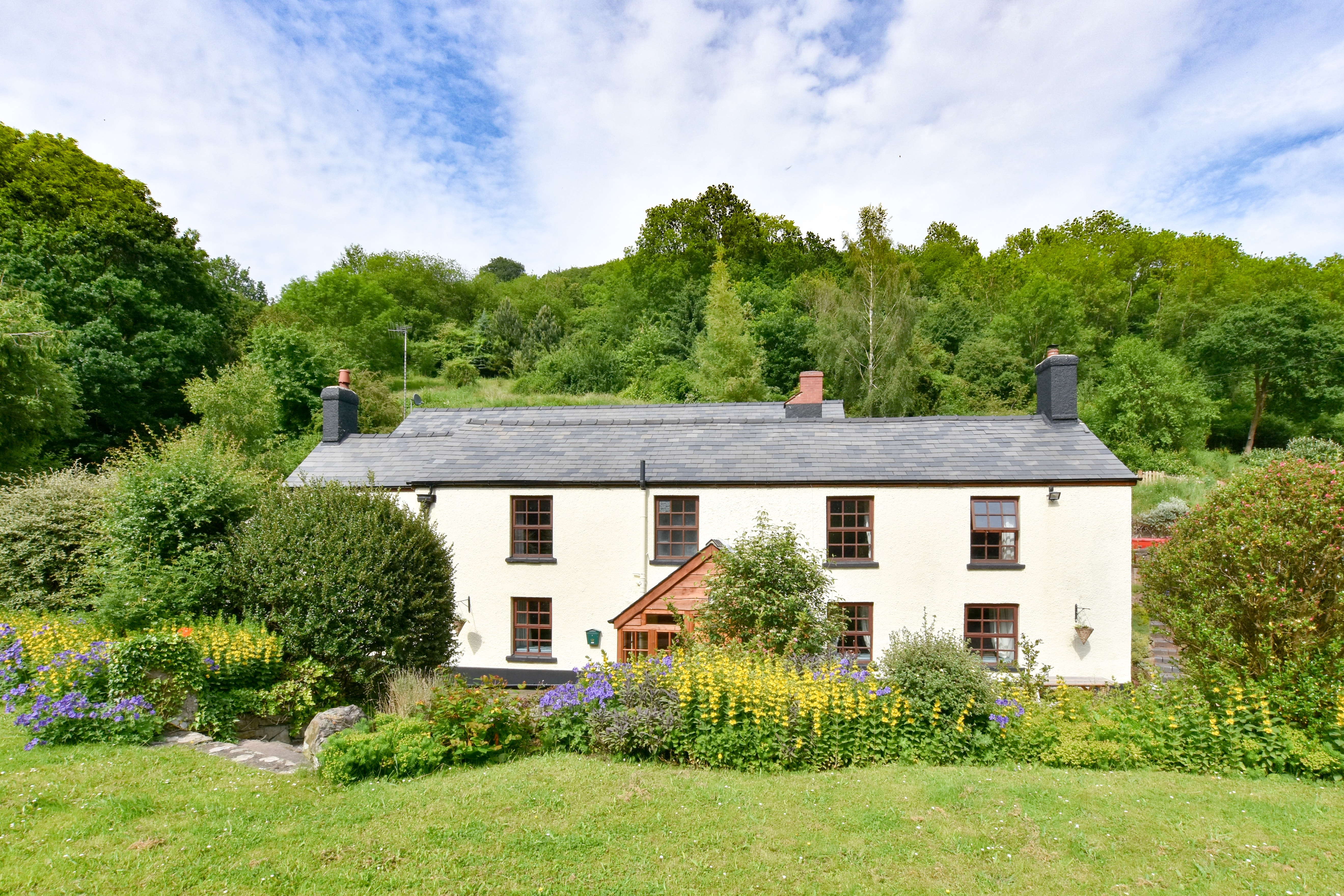 The Anchor nestled in the valley of the Forest of Dean Lydbrook www.bhhl.co.uk